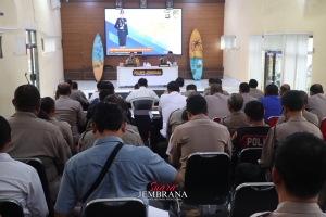 Polres Jembrana Gelar Rapat Anev Survei Yanlik, Tegaskan Komitmen Menuju WBK