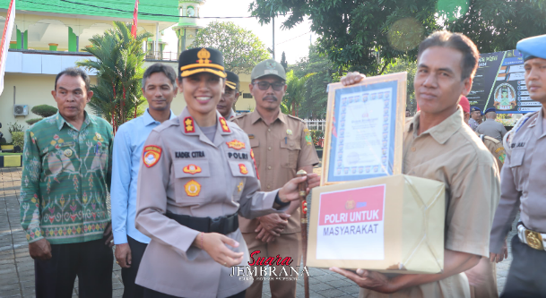 Polres Jembrana Beri Apresiasi Penghargaan Personel dan Seorang Nelayan