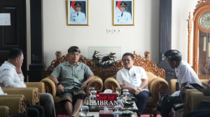Pelajari Retribusi Pelabuhan, Bupati Lombok Barat Silaturahmi Ke Jembrana