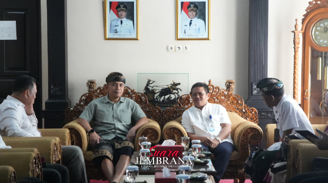 Pelajari Retribusi Pelabuhan, Bupati Lombok Barat Silaturahmi Ke Jembrana