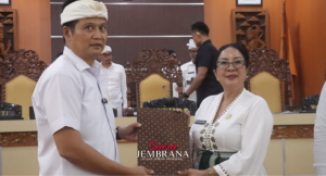 Ketok Palu! Bupati dan DPRD Jembrana Sepakat Rampingkan 16 Dinas Menjadi 13