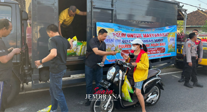 Dua Titik Lokasi Di Gelar Gerakan Pangan Murah, Salurkan 400 Sak Beras SPHP