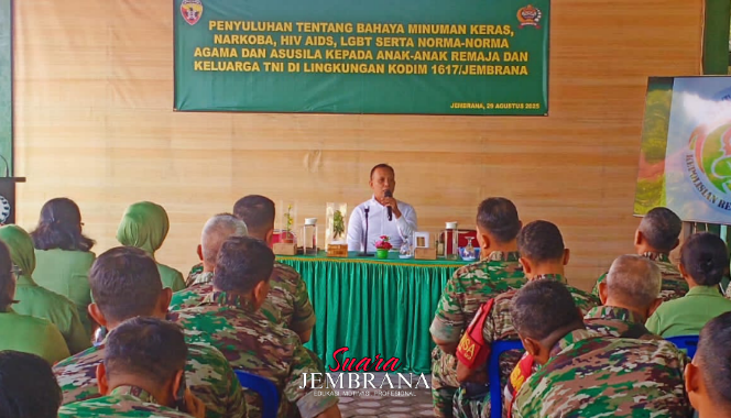 Penyuluhan Bahaya Narkoba di Kalangan Keluarga Besar TNI