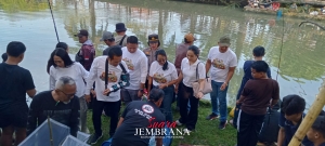 Kabag Log Polres Jembrana Hadiri Pelepasan Ikan Lomba Mancing