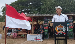 Bupati Kembang Kick Off Liga Tarkam Piala Dandim Jembrana CUP Ke IV di Pengambengan