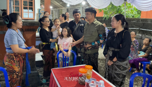 Bupati Jembrana Beri Santunan Keluarga Korban Bencana Banjir