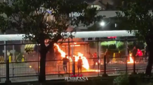 Truk Pengangkut Barang Bekas Terbakar di Pelabuhan Gilimanuk