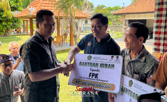 Realisasikan Komitmen, Kembang-Ipat Teken dan Serahkan Hibah Aset Tanah Perkuat Layanan Masyarakat