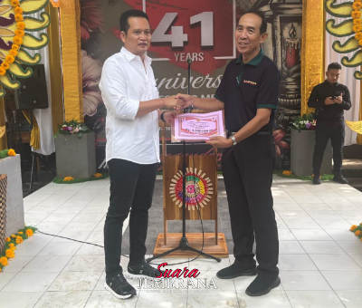 HUT Ke-41 SMP Negeri 3 Mendoyo, Bupati Kembang Apresiasi Ketulusan dan Kesabaran Tenaga Pendidik