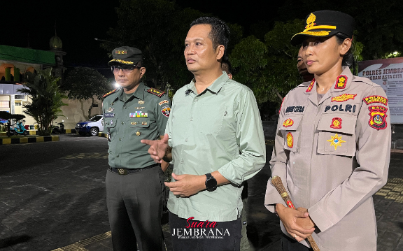 Bupati Kembang Mengecam Keras Aksi Pencoretan Bendera Merah Putih