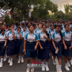 Perayaan HUT Korpri dan HUT PGRI di Jembrana Meriah, Diwarnai Makan Durian Bersama