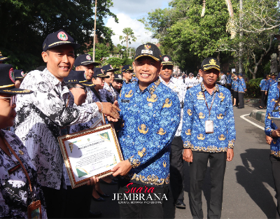 Wakil Bupati Pimpin Apel Puncak Peringatan Dwitunggal Organisasi Abdi Negara dan Pendidik