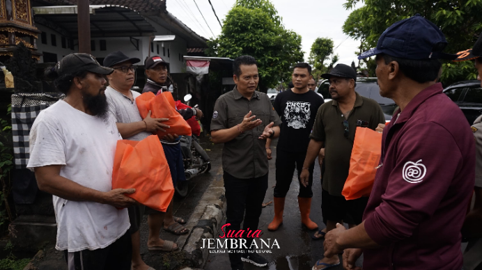 Kembang Tinjau Langsung Dua Titik Lokasi Terdampak Bencana Angin Puting Beliung