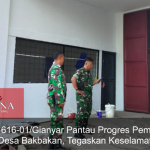 Danramil 1616-01/Gianyar Pantau Progres Pembangunan KDKMP Desa Bakbakan, Tegaskan Keselamatan Kerja
